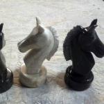 Шахматный конь из мрамора, шахматные фигуры из мрамора на заказ